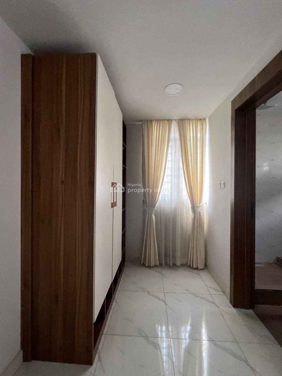 Spacious Four Bedrooms with Bq, Off Freedom Way, Lekki Phase 1, Lekki, Lagos, Terraced Duplex for Sale