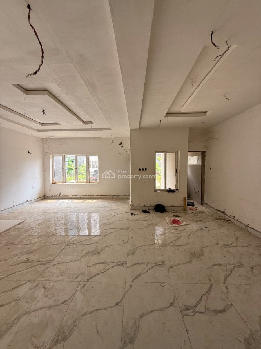 Distress 4 Bedroom Terrace Duplex, Mabushi, Abuja, Terraced Duplex for Sale