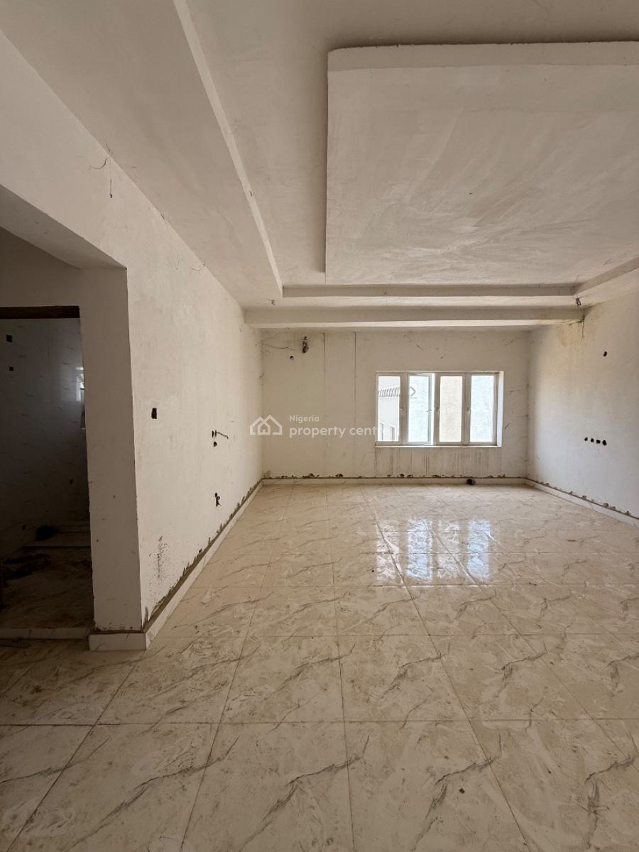 Distress 4 Bedroom Terrace Duplex, Mabushi, Abuja, Terraced Duplex for Sale