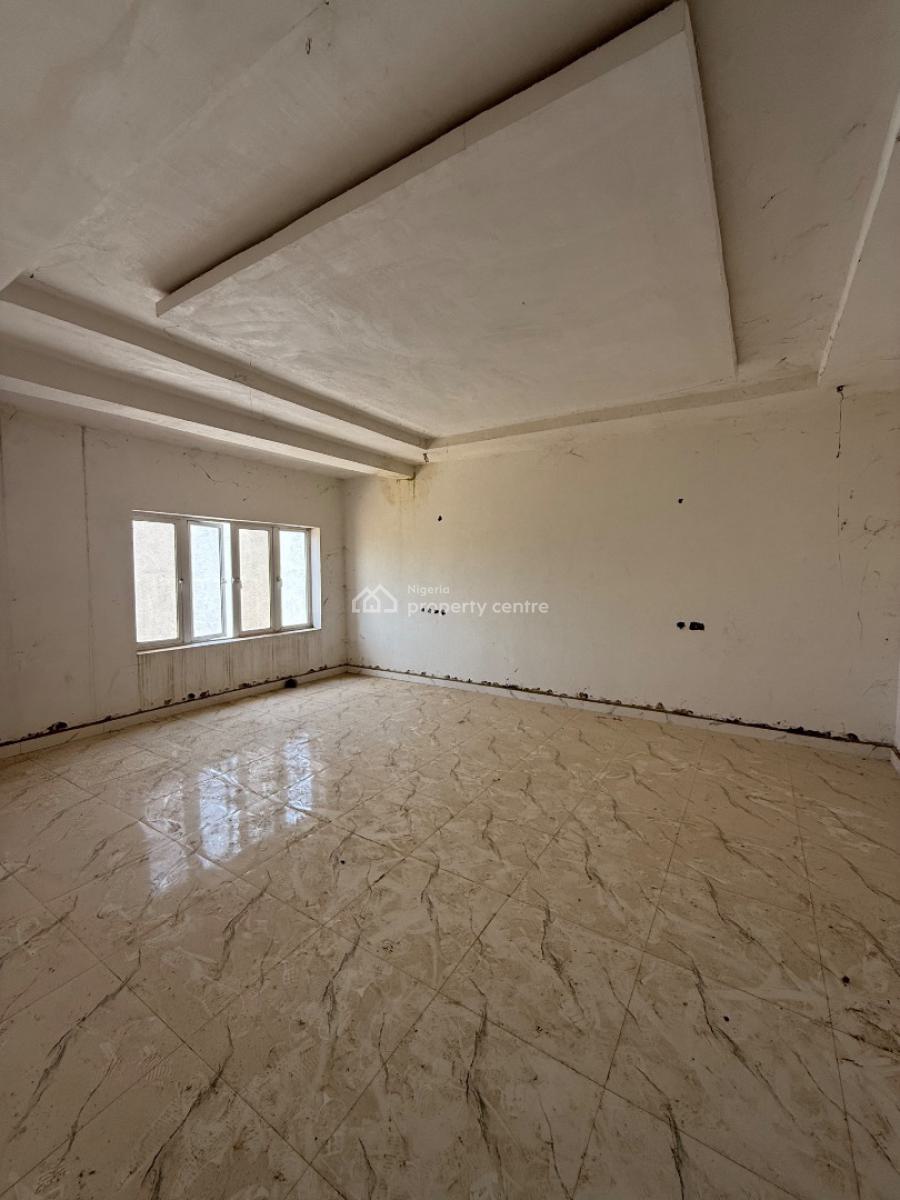 Distress 4 Bedroom Terrace Duplex, Mabushi, Abuja, Terraced Duplex for Sale