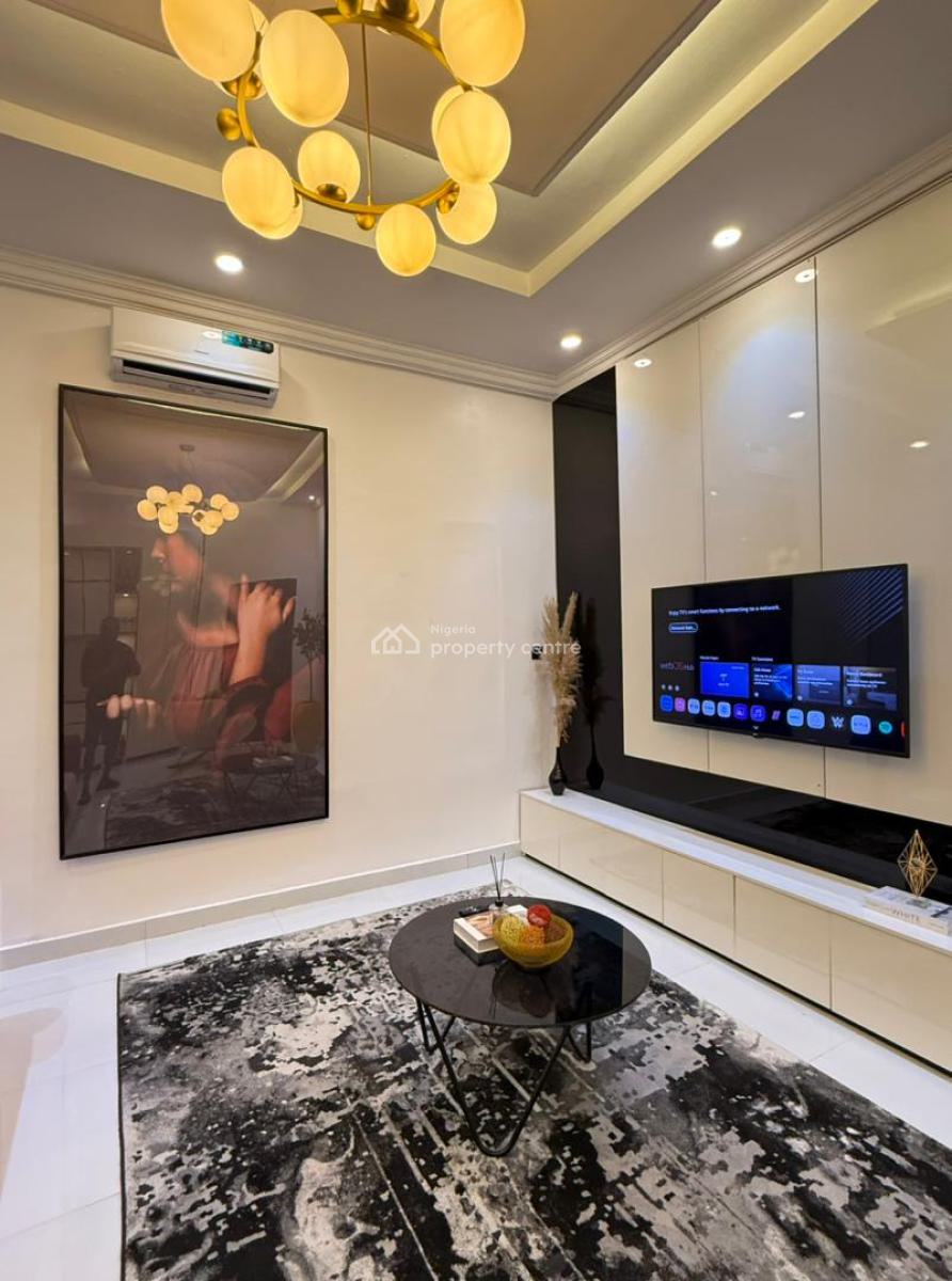 Lovely One Bedroom Apartment with Cinema, Osapa London, Lekki, Lagos, Flat / Apartment Short Let
