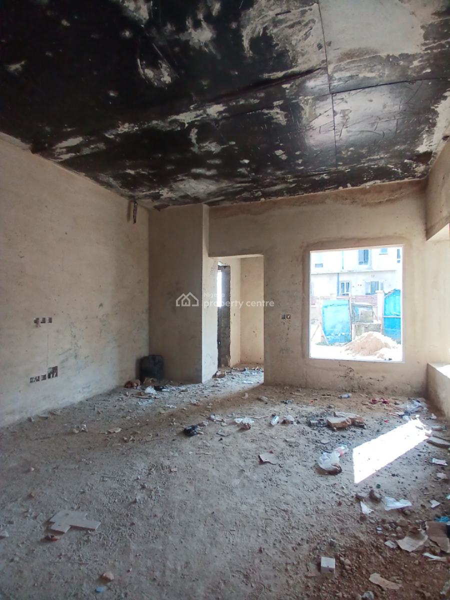 Uncompleted Building 4 Bedroom Terrace Duplex with 1room Bq, Guzape Abuja Diplomatic Zone, Guzape District, Abuja, Terraced Duplex for Sale