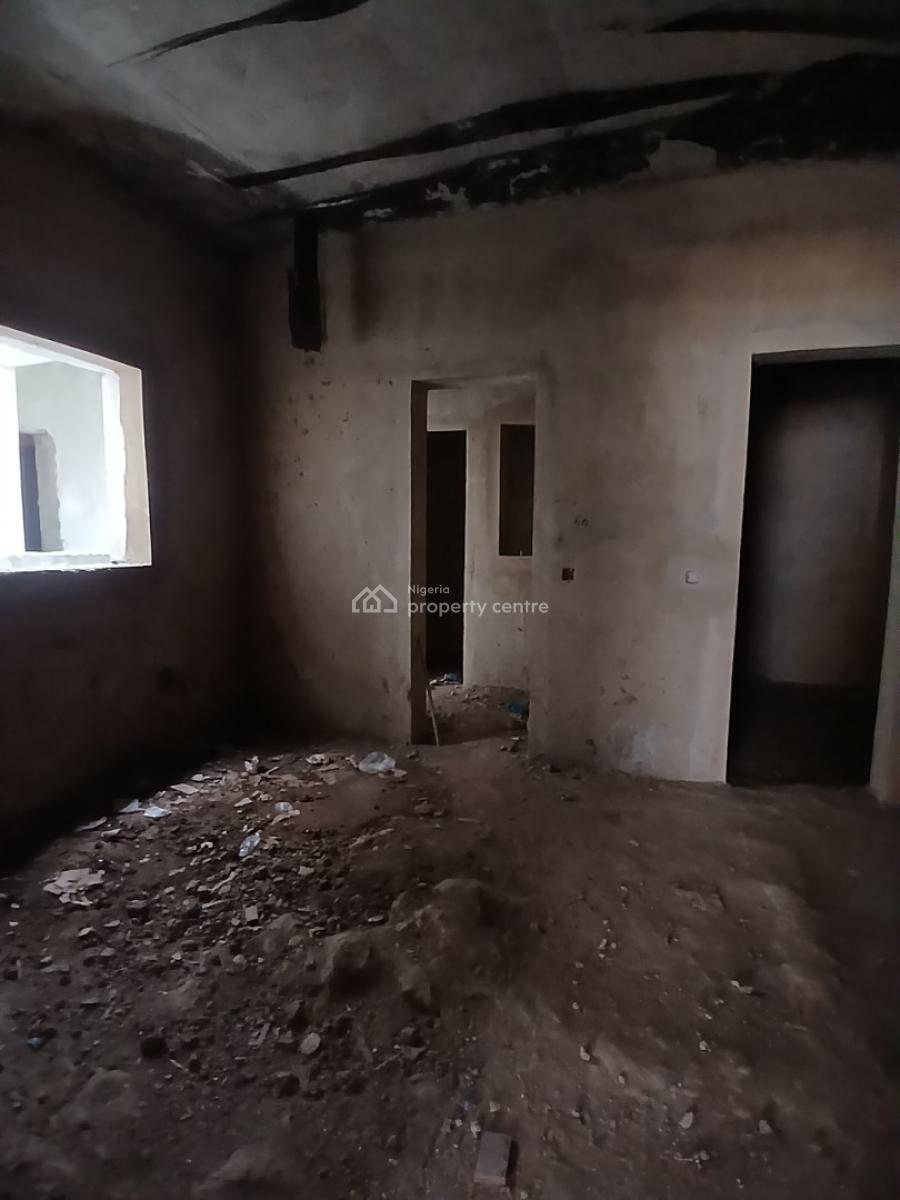 Uncompleted Building 4 Bedroom Terrace Duplex with 1room Bq, Guzape Abuja Diplomatic Zone, Guzape District, Abuja, Terraced Duplex for Sale