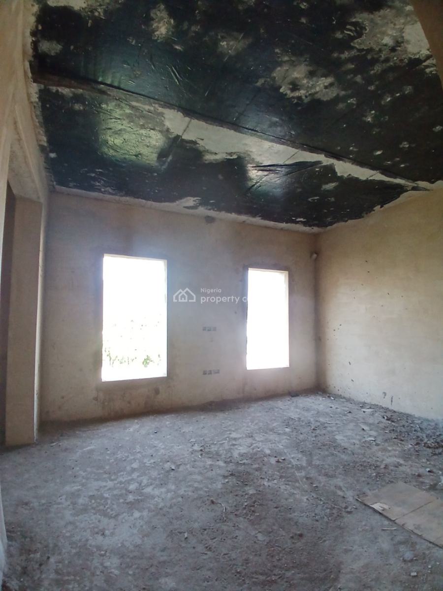 Uncompleted Building 4 Bedroom Terrace Duplex with 1room Bq, Guzape Abuja Diplomatic Zone, Guzape District, Abuja, Terraced Duplex for Sale