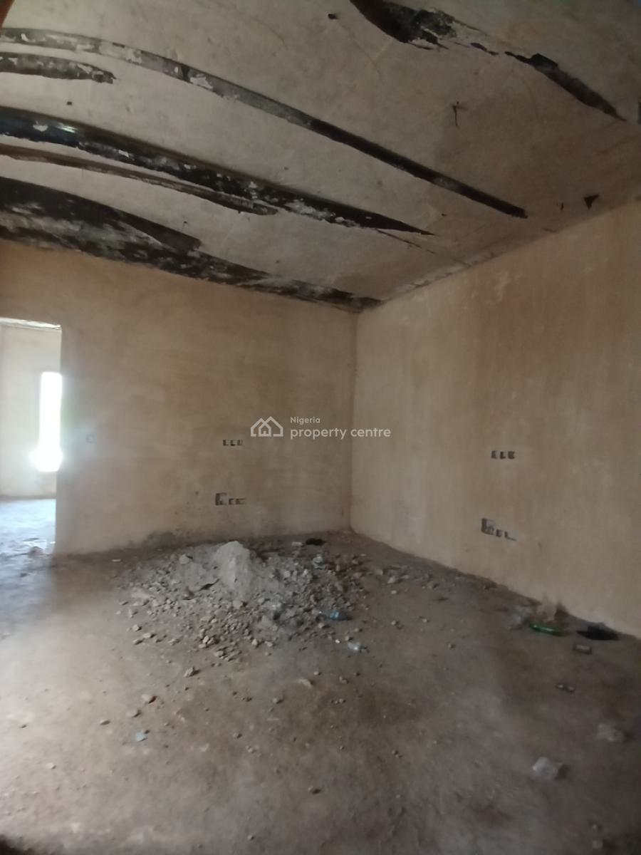 Uncompleted Building 4 Bedroom Terrace Duplex with 1room Bq, Guzape Abuja Diplomatic Zone, Guzape District, Abuja, Terraced Duplex for Sale