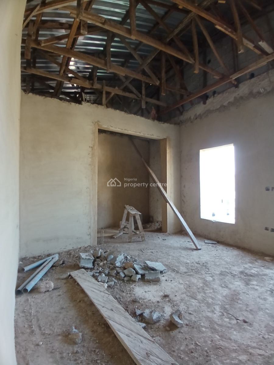 Uncompleted Building 4 Bedroom Terrace Duplex with 1room Bq, Guzape Abuja Diplomatic Zone, Guzape District, Abuja, Terraced Duplex for Sale