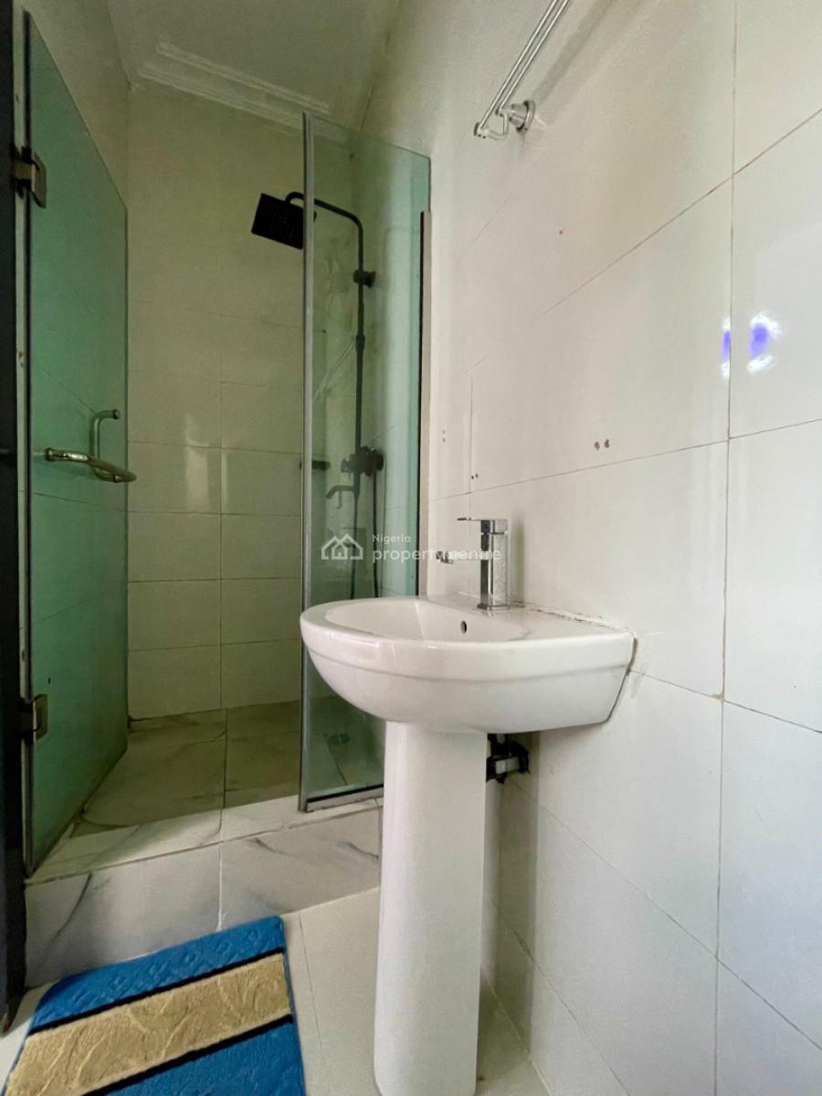 Beautifully Furnished 2bdrm Apartment., Phase 1, Lekki, Lagos, Flat / Apartment for Rent