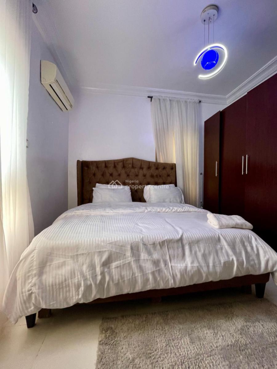 Beautifully Furnished 2bdrm Apartment., Phase 1, Lekki, Lagos, Flat / Apartment for Rent