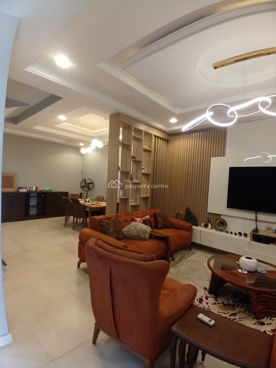 Well Built 4 Bedroom Terrace Duplex with 1room Bq, Guzape Abuja Diplomatic Zone, Guzape District, Abuja, Terraced Duplex for Sale