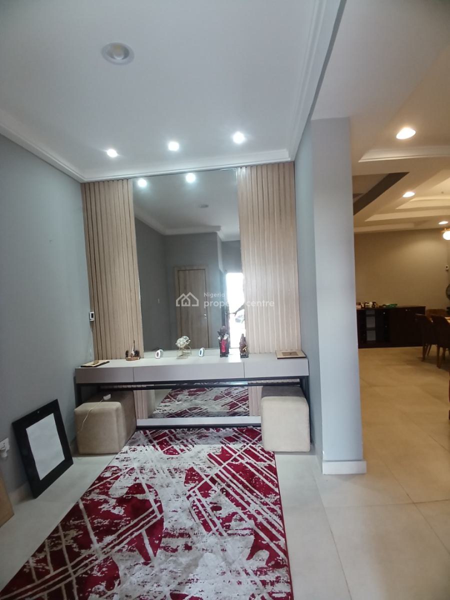 Well Built 4 Bedroom Terrace Duplex with 1room Bq, Guzape Abuja Diplomatic Zone, Guzape District, Abuja, Terraced Duplex for Sale