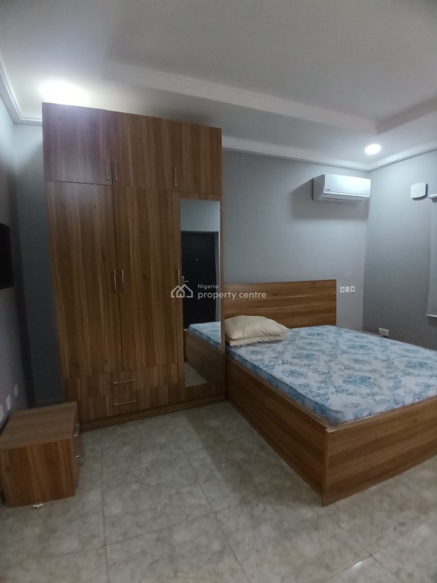 Well Built 4 Bedroom Terrace Duplex with 1room Bq, Guzape Abuja Diplomatic Zone, Guzape District, Abuja, Terraced Duplex for Sale