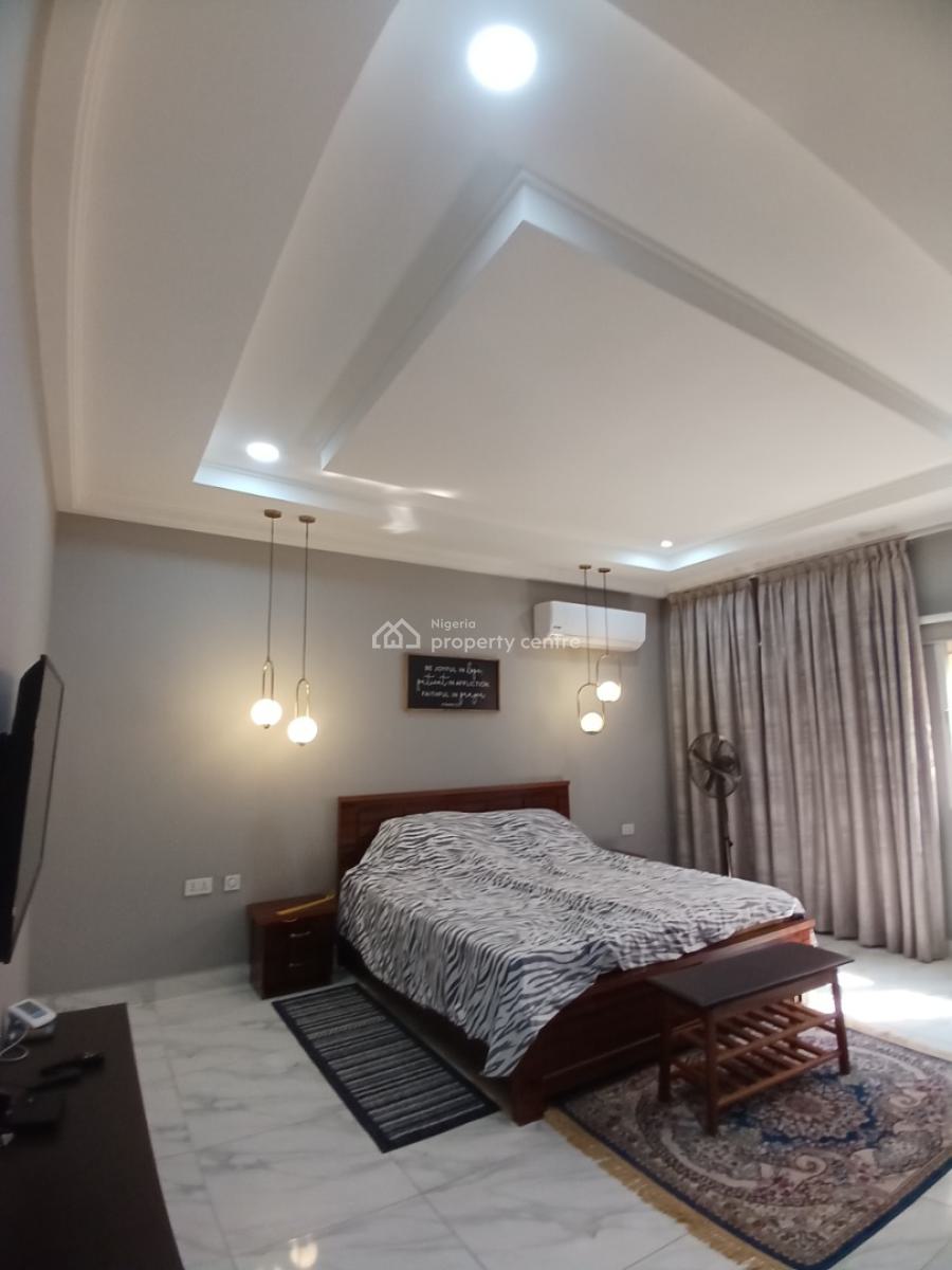 Well Built 4 Bedroom Terrace Duplex with 1room Bq, Guzape Abuja Diplomatic Zone, Guzape District, Abuja, Terraced Duplex for Sale