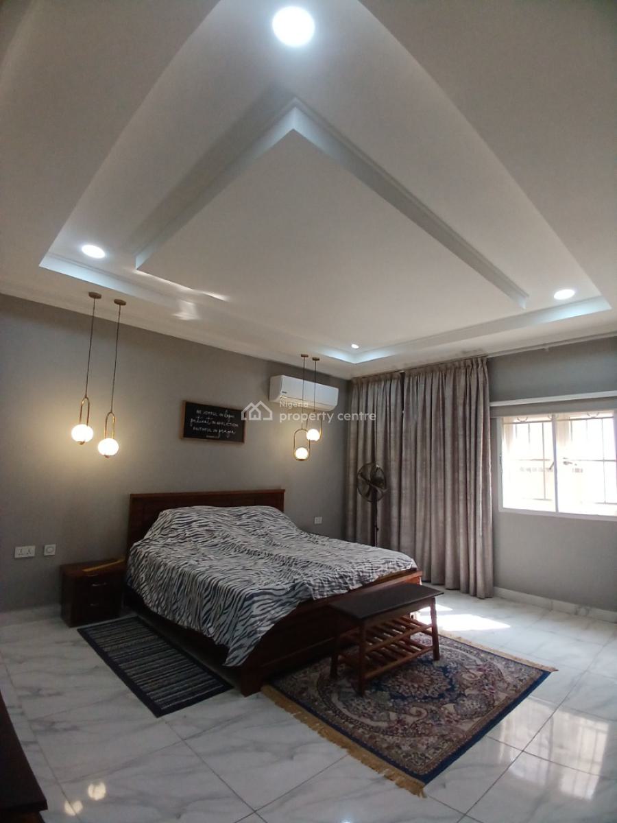 Well Built 4 Bedroom Terrace Duplex with 1room Bq, Guzape Abuja Diplomatic Zone, Guzape District, Abuja, Terraced Duplex for Sale