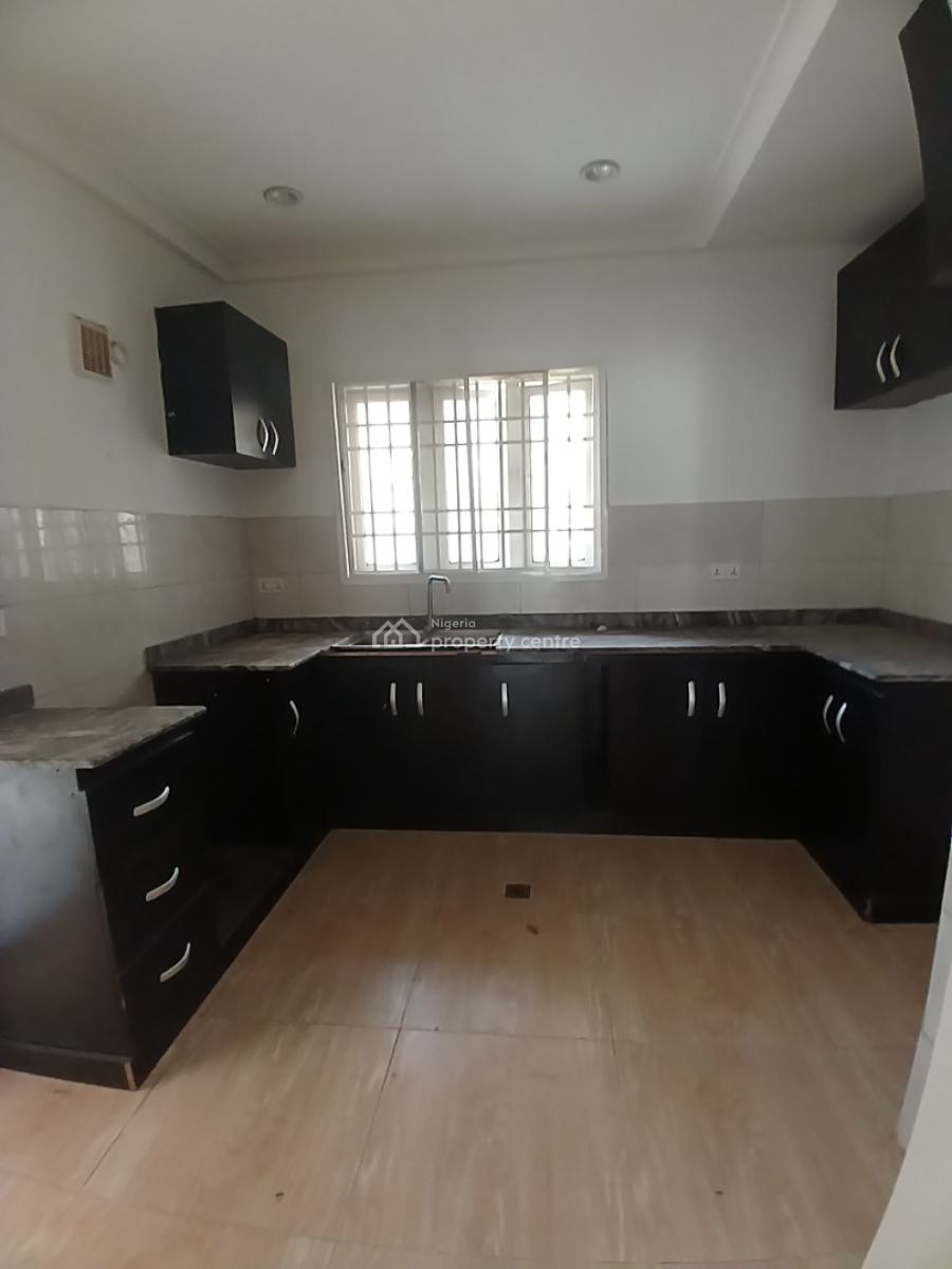 Brand New 4 Bedroom Terrace Duplex with 1room, Guzape Abuja Diplomatic Zone, Guzape District, Abuja, Terraced Duplex for Sale