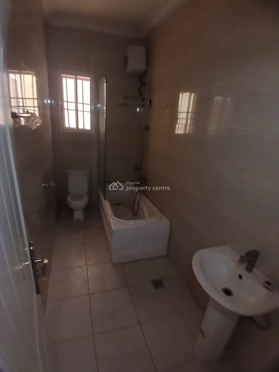 Brand New 4 Bedroom Terrace Duplex with 1room, Guzape Abuja Diplomatic Zone, Guzape District, Abuja, Terraced Duplex for Sale