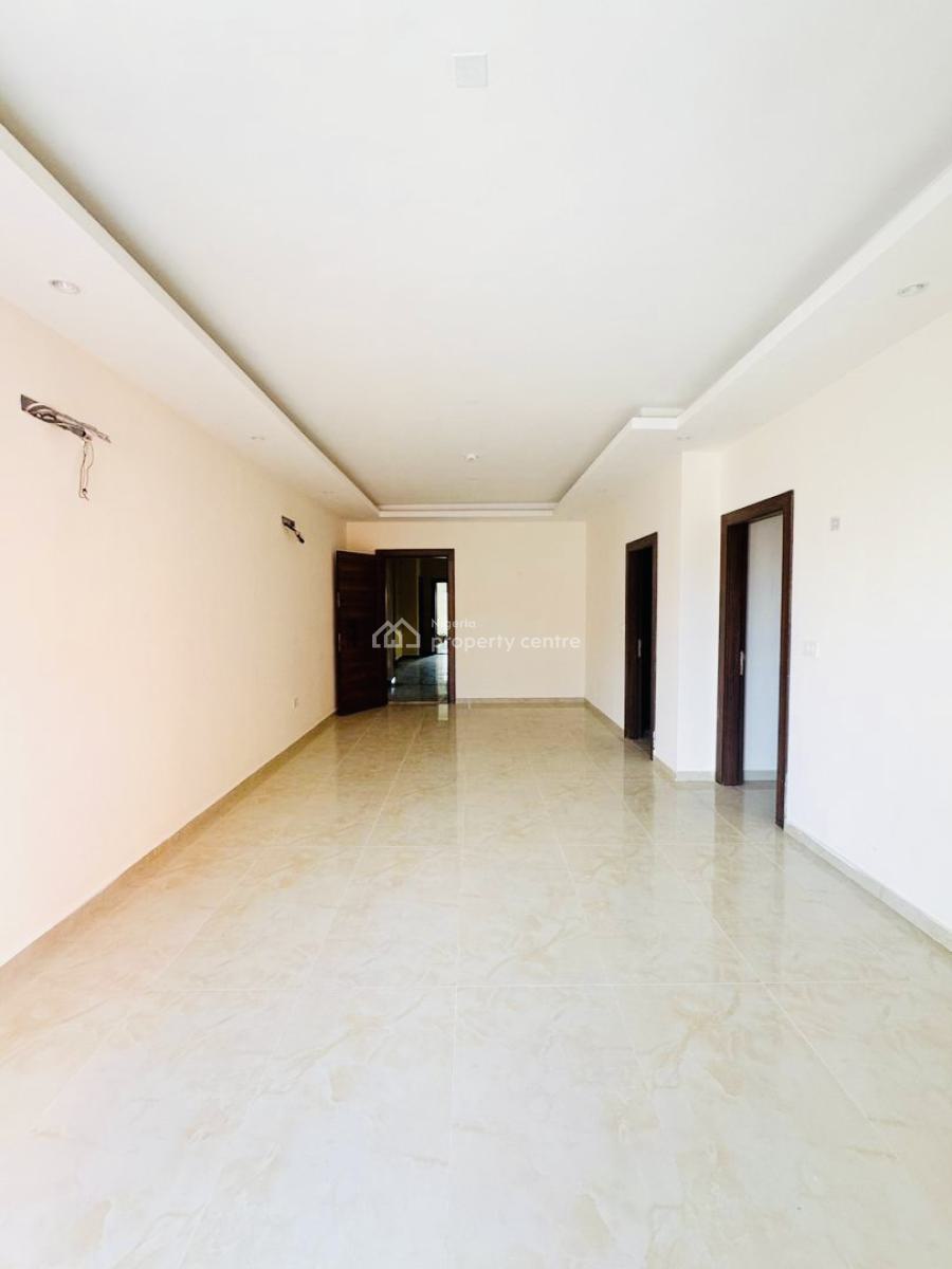 a Well Well Built 2 Bedroom Apartment with Good Finishing  ,gym & Pool, Victoria Island (vi), Lagos, Flat / Apartment for Sale