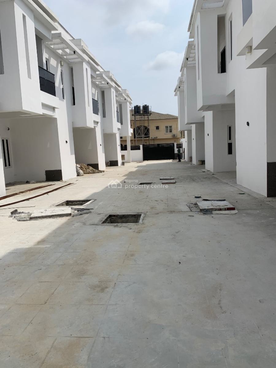 Four Bedroom Terrace with Bq, Sangotedo, Ajah, Lagos, Terraced Duplex for Sale