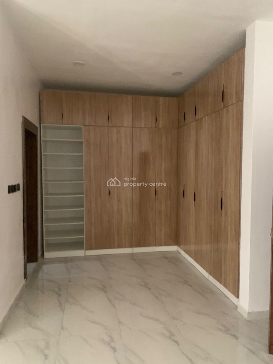 Four Bedroom Terrace with Bq, Sangotedo, Ajah, Lagos, Terraced Duplex for Sale