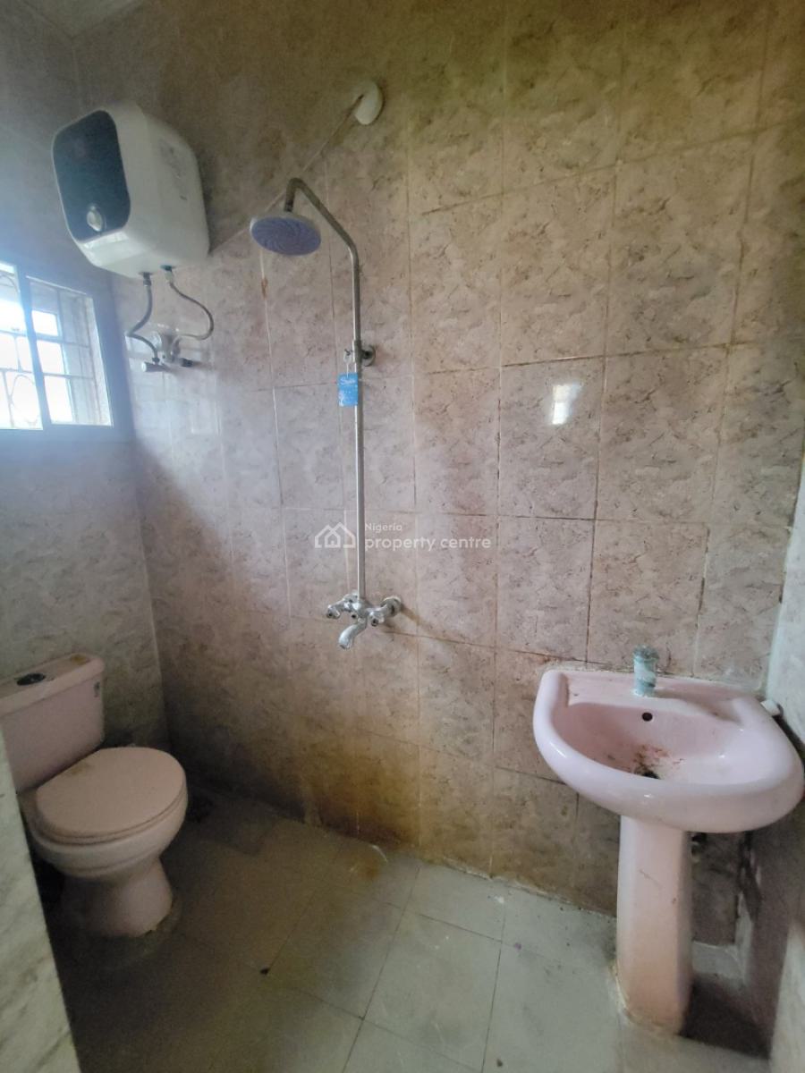 Sharp and Spacious 2 Bedroom Apartment, Palm Crescent, Badore, Ajah, Lagos, Flat / Apartment for Rent