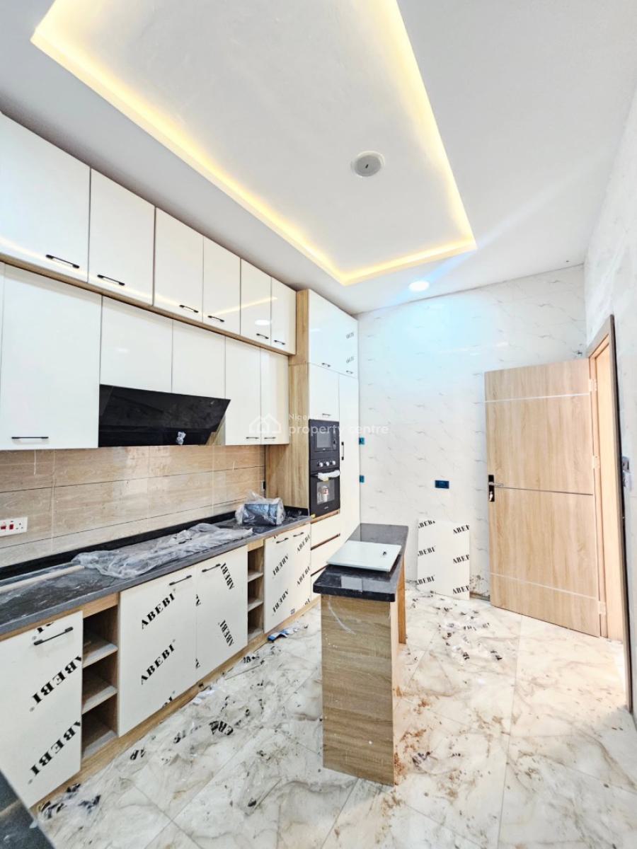 Lovely 3 Bedroom Apartment with Bq, Ajah, Ajah, Lagos, Block of Flats for Sale