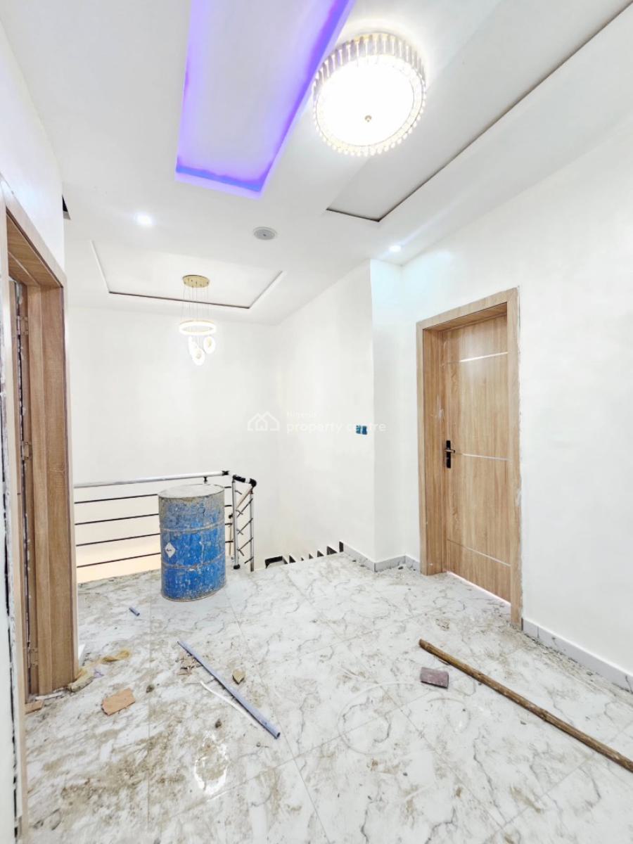 Lovely 3 Bedroom Apartment with Bq, Ajah, Ajah, Lagos, Block of Flats for Sale