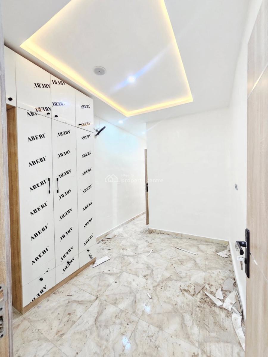 Lovely 3 Bedroom Apartment with Bq, Ajah, Ajah, Lagos, Block of Flats for Sale