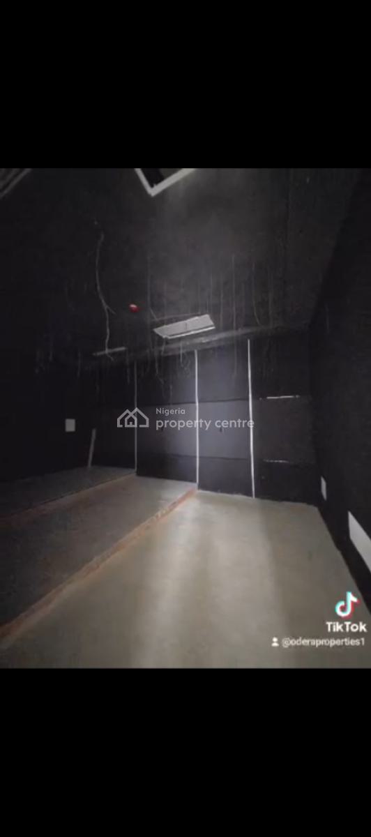 5 Bedroom with 2 Bq, Dry & Wet Kitchen Fully Fitted (bosch) 5 Carpar, Off Bourdillon, Ikoyi, Old Ikoyi, Ikoyi, Lagos, Detached Duplex for Sale