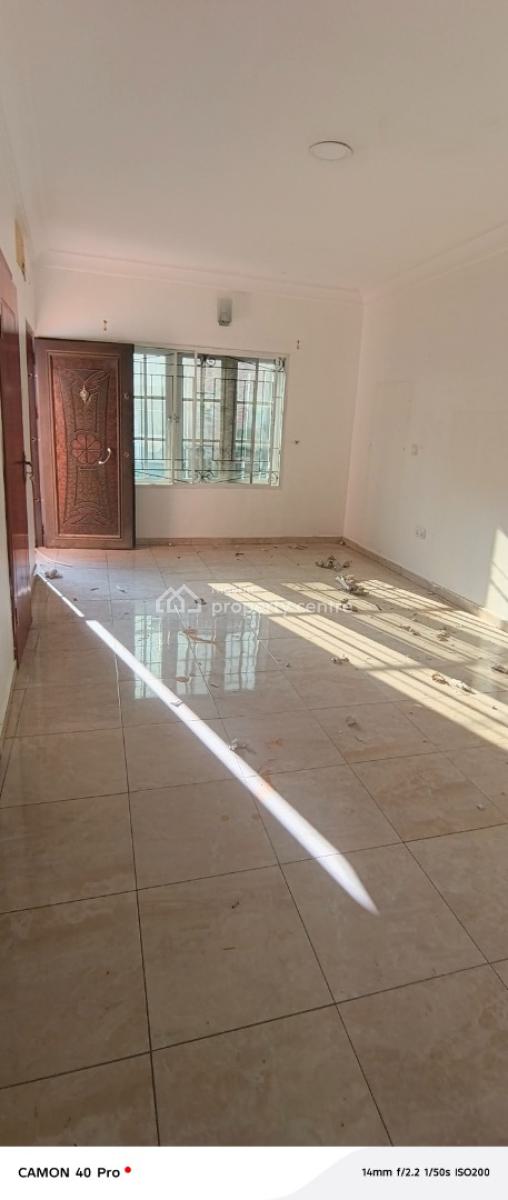 Mini Flat in Paradise 3 Estate of Chevron, Paradise 3 Estate, Lekki, Lagos, Mini Flat (room and Parlour) for Rent