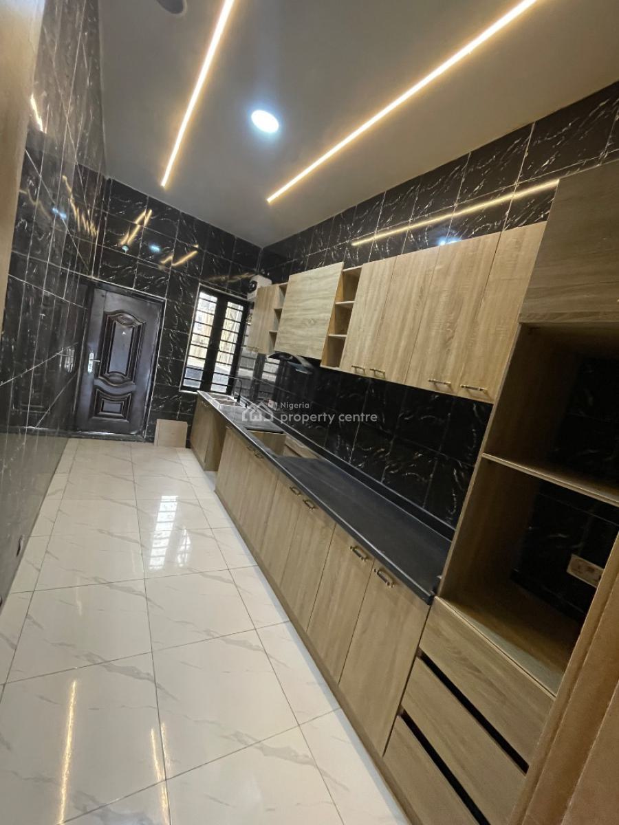 Luxury 3bedroom Duplex at Ikota Villa, Ikot Villa, Ikota, Lekki, Lagos, Terraced Duplex for Rent