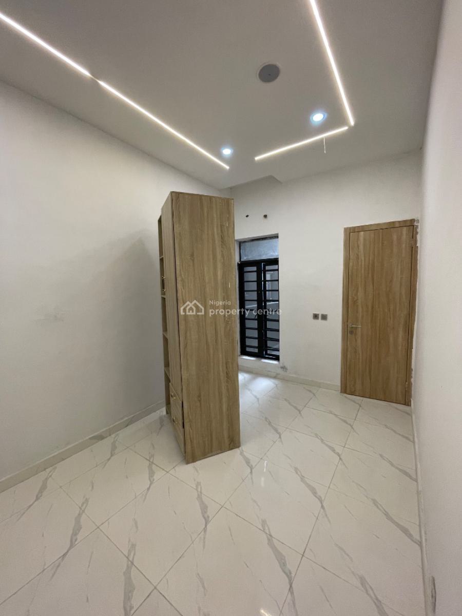 Luxury 3bedroom Duplex at Ikota Villa, Ikot Villa, Ikota, Lekki, Lagos, Terraced Duplex for Rent
