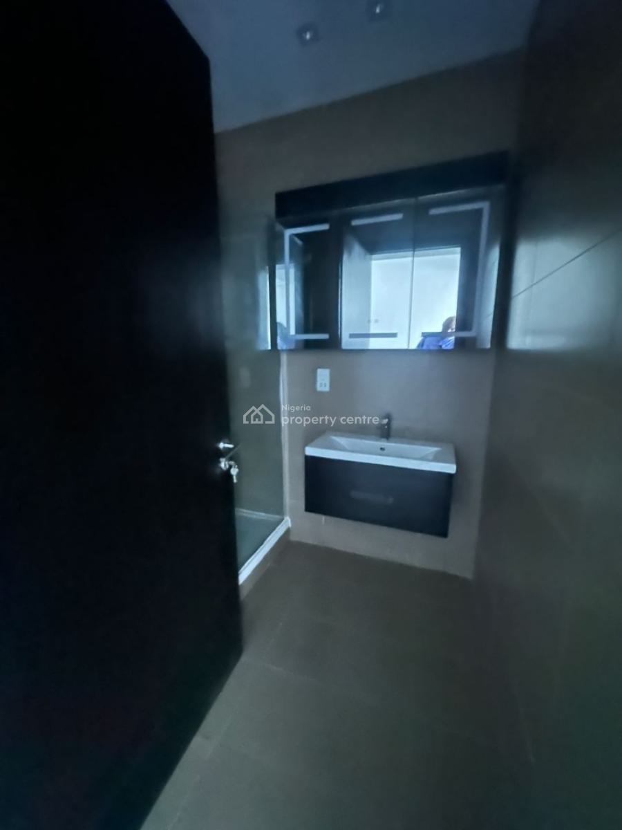 Luxury, Well Finished 3 Bedroom Apartment with Bq, Banana Island, Ikoyi, Lagos, Flat / Apartment for Rent