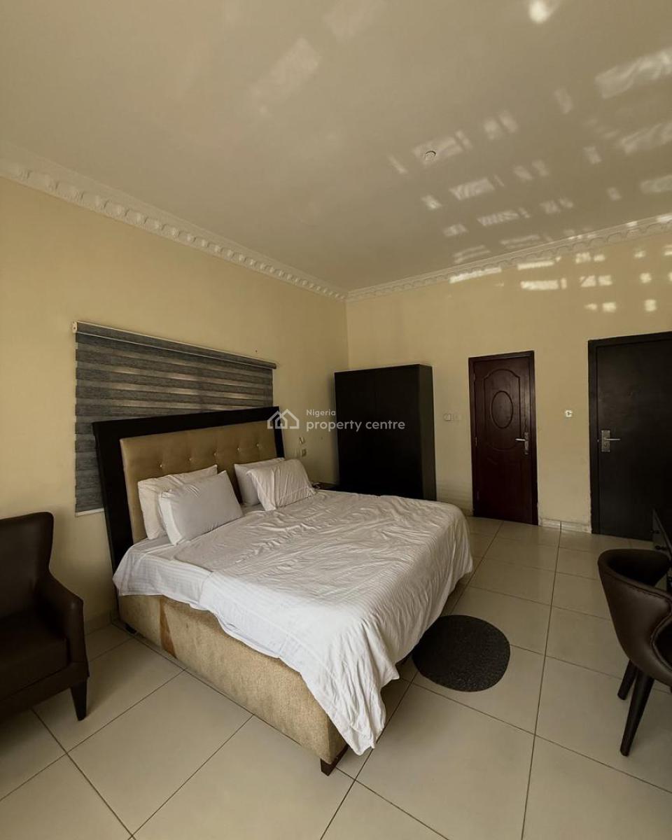 a Spacious and Fully Furnished 16-room Property on The Island, Oniru, Victoria Island (vi), Lagos, House for Rent