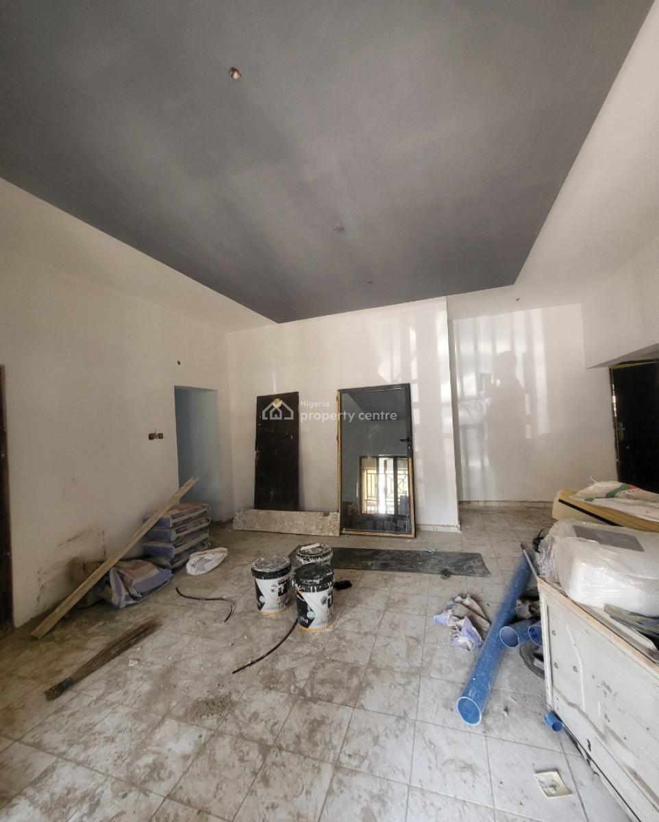 Luxurious Massive 4 Bedroom Flat, By Exclusive Hotel, Wuye, Abuja, Flat / Apartment for Rent