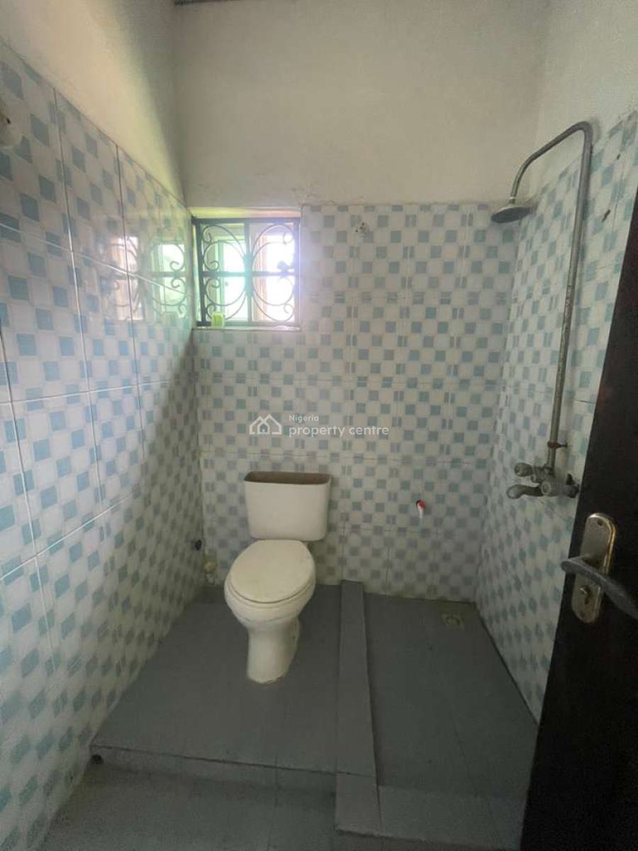 Nice and Spacious 3bedroom Apartment All Rooms Ensuite, Avera Estate Estate Opposite Petrocam Lbs, Olokonla, Ajah, Lagos, Flat / Apartment for Rent