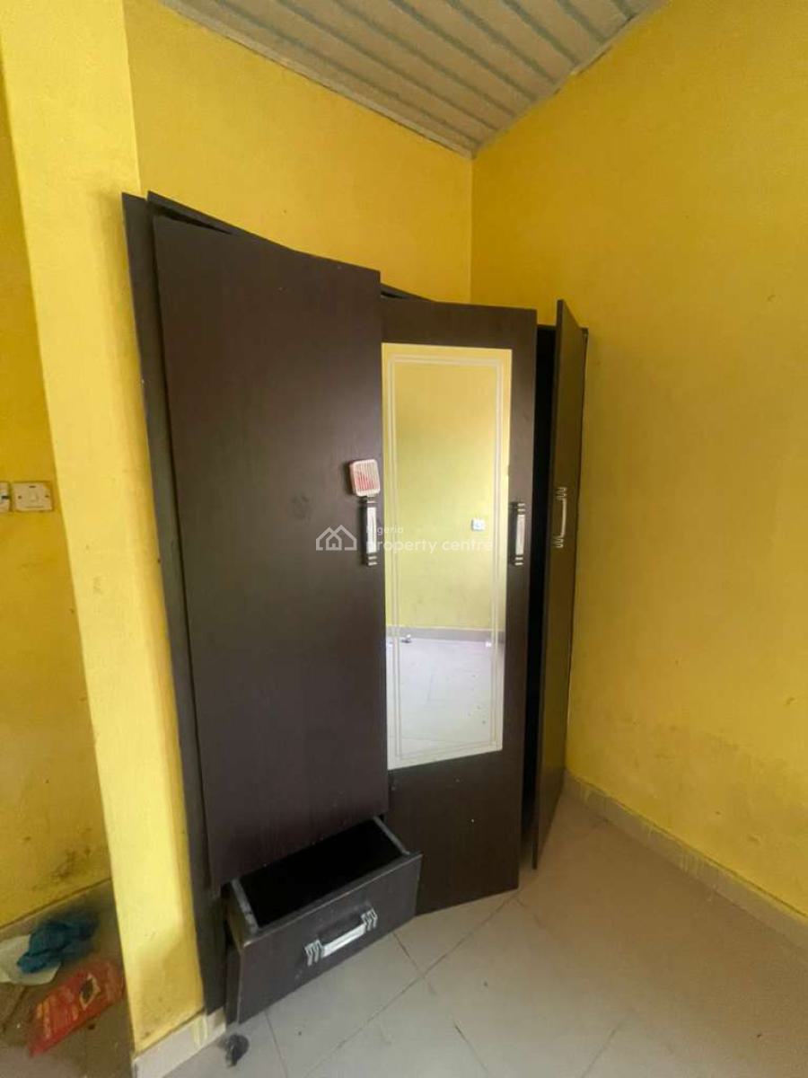 Nice and Spacious 3bedroom Apartment All Rooms Ensuite, Avera Estate Estate Opposite Petrocam Lbs, Olokonla, Ajah, Lagos, Flat / Apartment for Rent