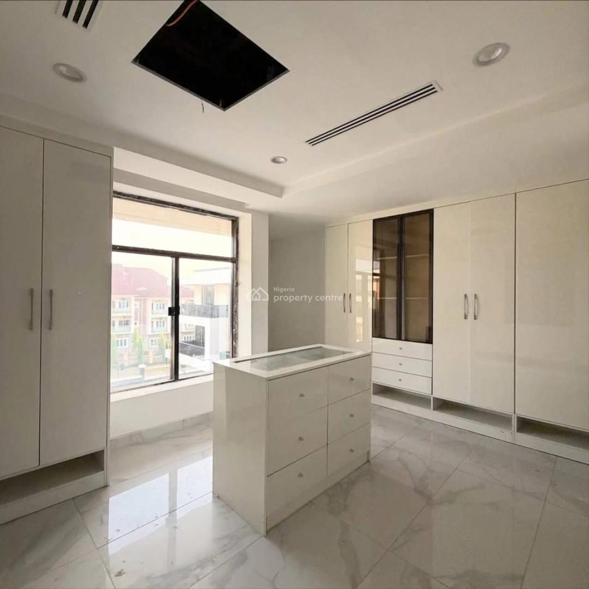 Newly Built Fully Detached 6 Bedroom Duplex with Bq, Guzape Hills, Guzape District, Abuja, Detached Duplex for Sale