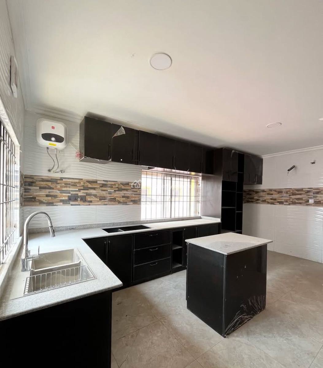 4 Bedroom Semidetached Duplex with Study Area, Office Space and Bq, Victoria Island (vi), Lagos, Semi-detached Duplex for Rent