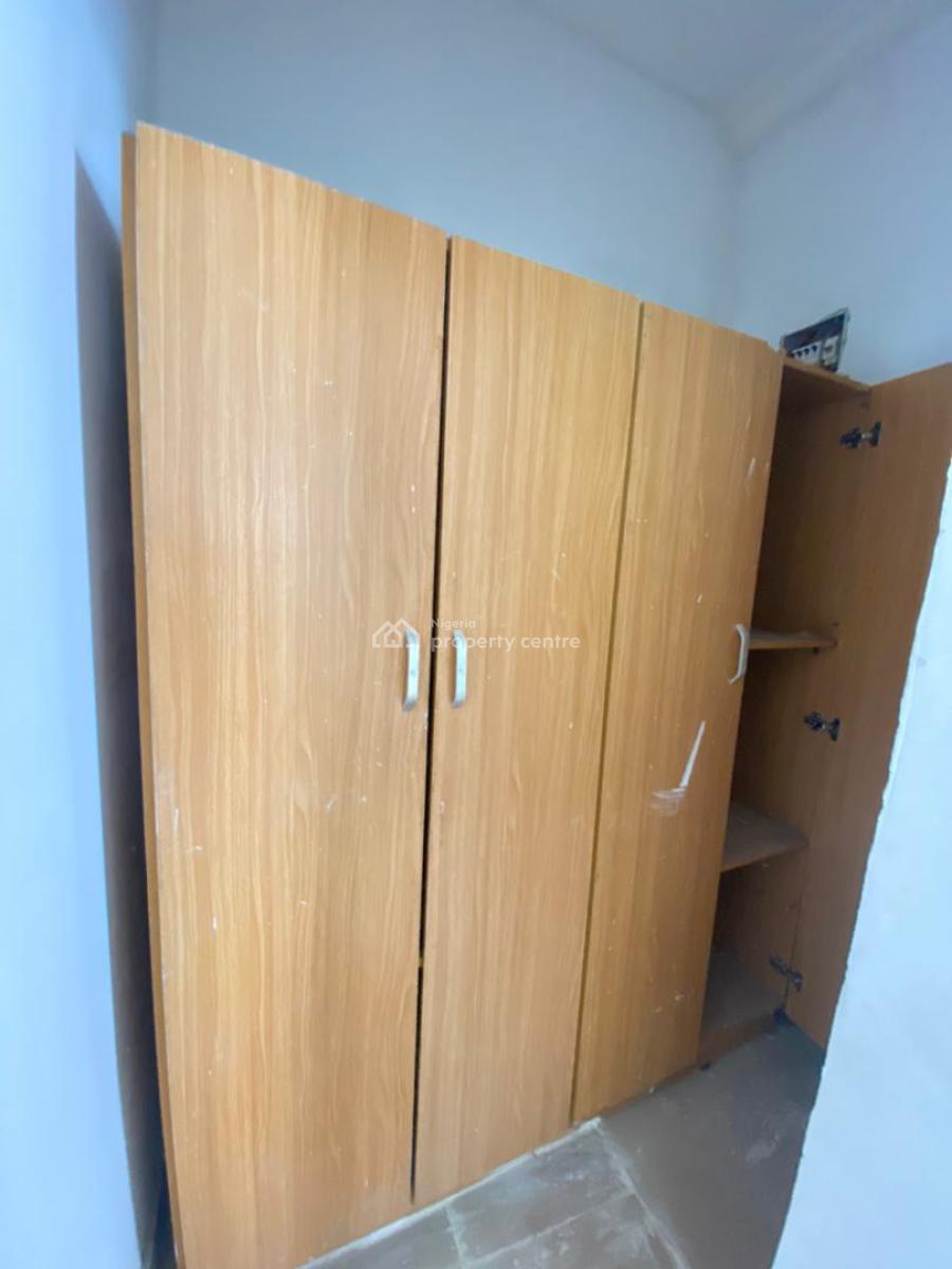 One Bedroom Apartment in an Estate, Chevron Drive, Lekki, Lagos, Mini Flat (room and Parlour) for Rent