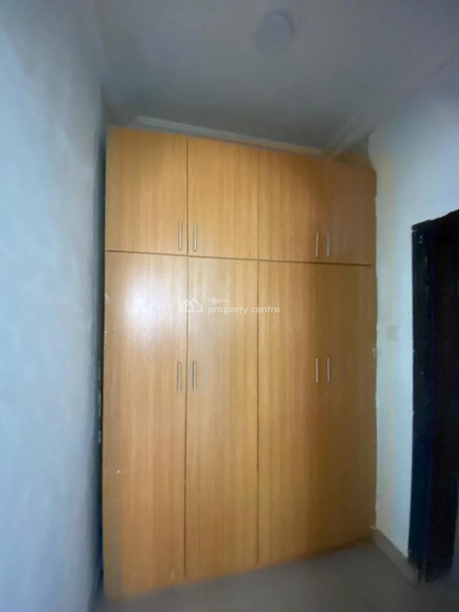 2 Bedroom Apartment in an Estate, Chevron, Lekki, Lagos, Flat / Apartment for Rent