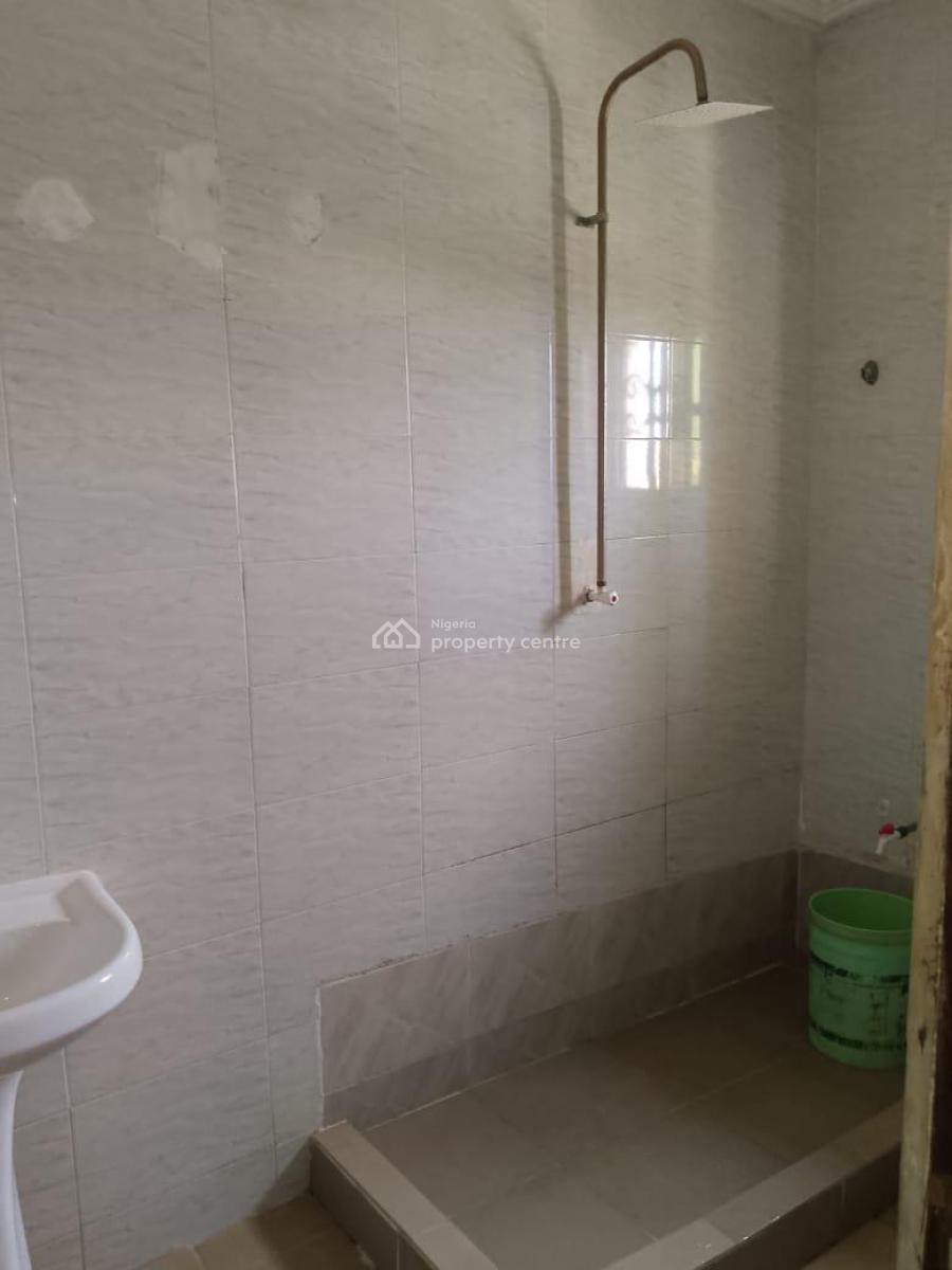 Standard Room in a Shared Apartment, Miracle Zone Estate, Sangotedo, Ajah, Lagos, Self Contain (single Rooms) for Rent