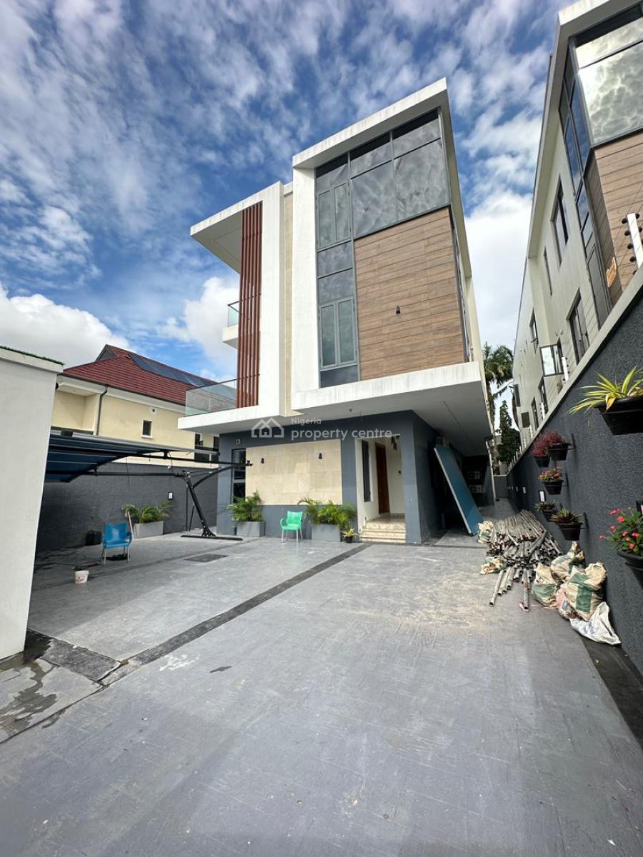 Exquisite Spacious 5 Bedroom Fully Detached Duplex with Bq, Cinema, Lekki Phase 1, Lekki, Lagos, Detached Duplex for Sale