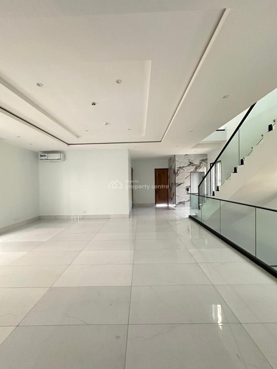 Exquisite Spacious 5 Bedroom Fully Detached Duplex with Bq, Cinema, Lekki Phase 1, Lekki, Lagos, Detached Duplex for Sale