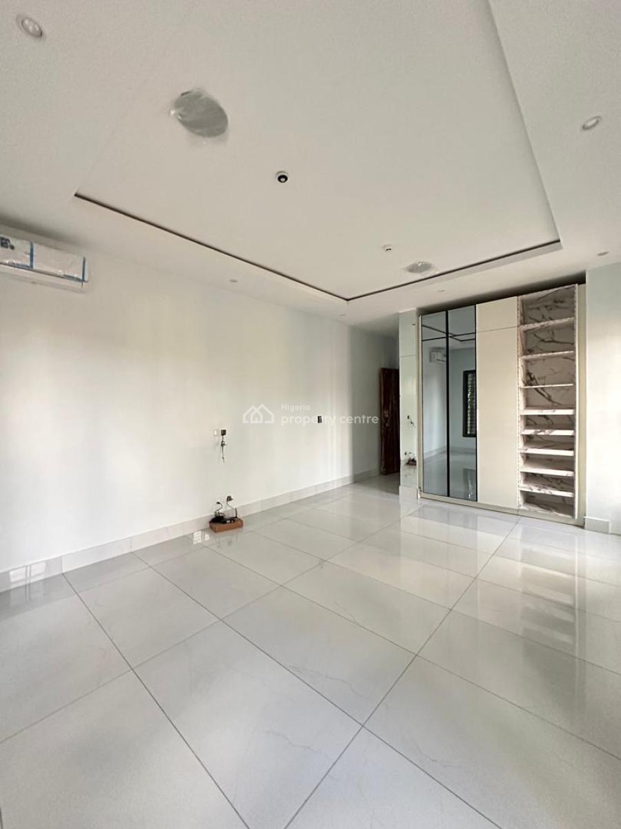 Exquisite Spacious 5 Bedroom Fully Detached Duplex with Bq, Cinema, Lekki Phase 1, Lekki, Lagos, Detached Duplex for Sale