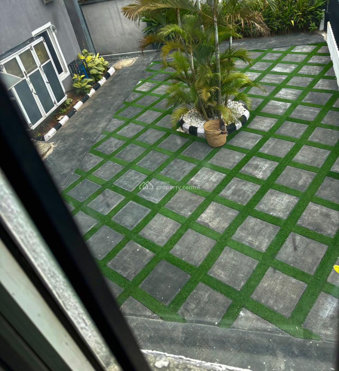 Fully Furnished Studio Apartment with Gym, Lekki Phase 1, Lekki, Lagos, Self Contain (single Rooms) for Rent