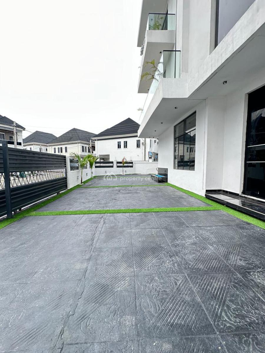 Exquisite Spacious 5 Bedroom Fully Detached Duplex with Bq, 2nd Tollgate, Lekki, Lagos, Detached Duplex for Sale