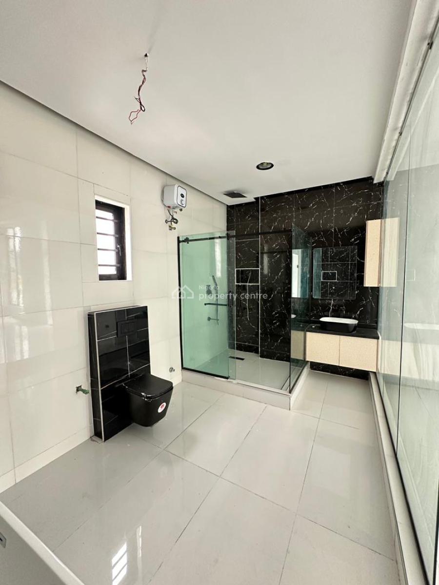 Exquisite Spacious 5 Bedroom Fully Detached Duplex with Bq, 2nd Tollgate, Lekki, Lagos, Detached Duplex for Sale