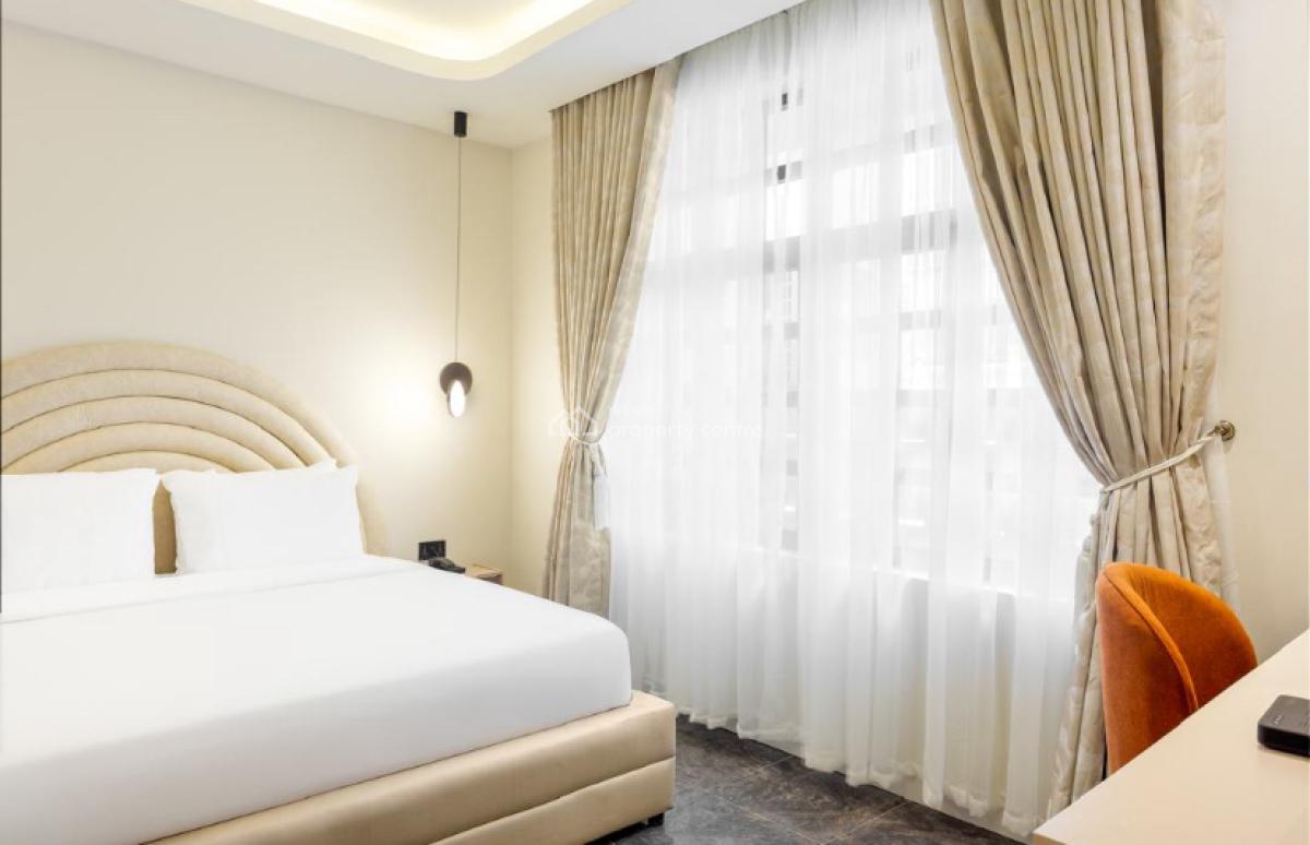 Beautiful One Bedroom Apartment with Pool, Restaurant and Mini Spa, Lekki, Lekki Phase 1, Lekki, Lagos, Mini Flat (room and Parlour) Short Let