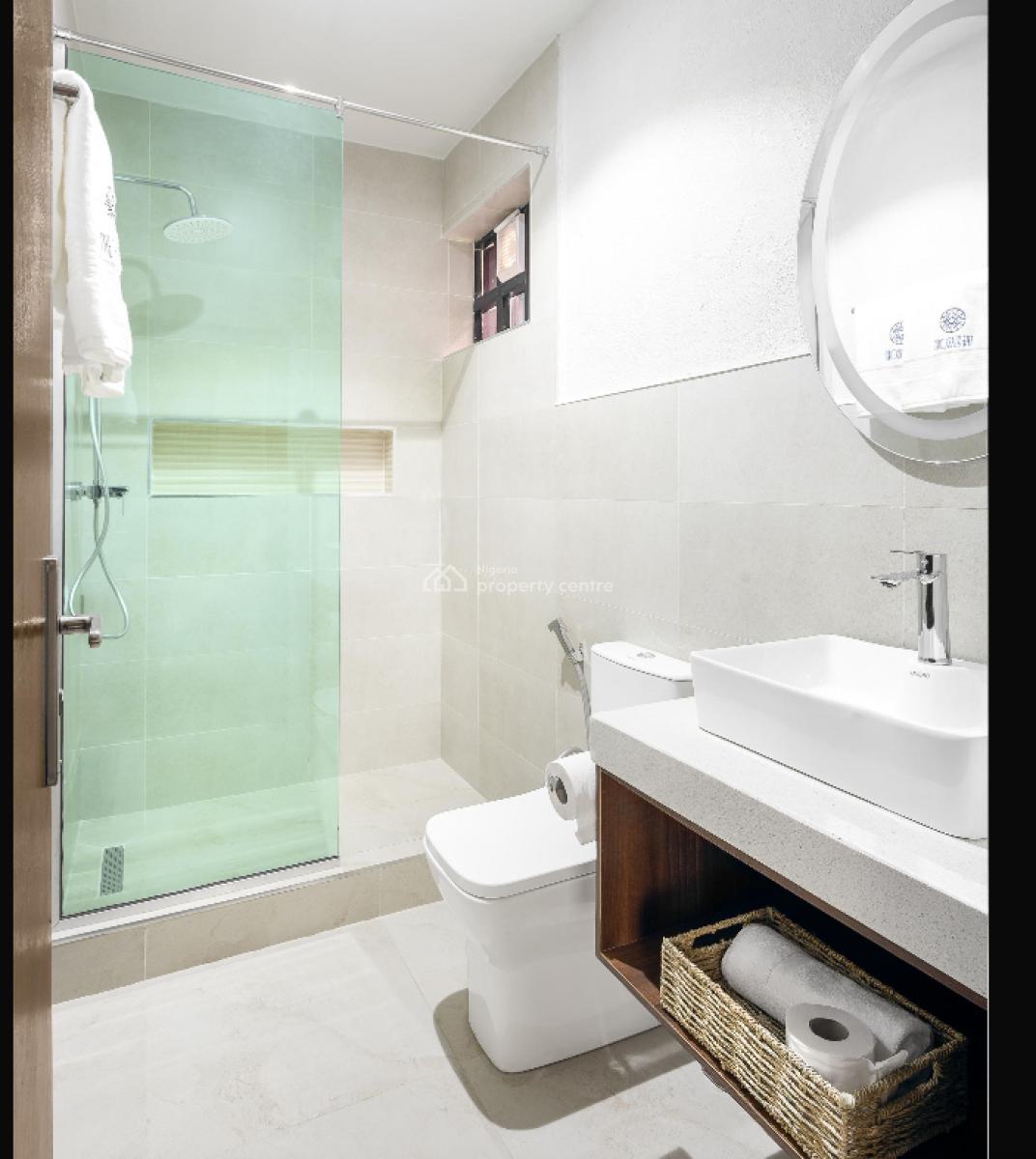 Beautiful One Bedroom Apartment with Pool, Restaurant and Mini Spa, Lekki, Lekki Phase 1, Lekki, Lagos, Mini Flat (room and Parlour) Short Let