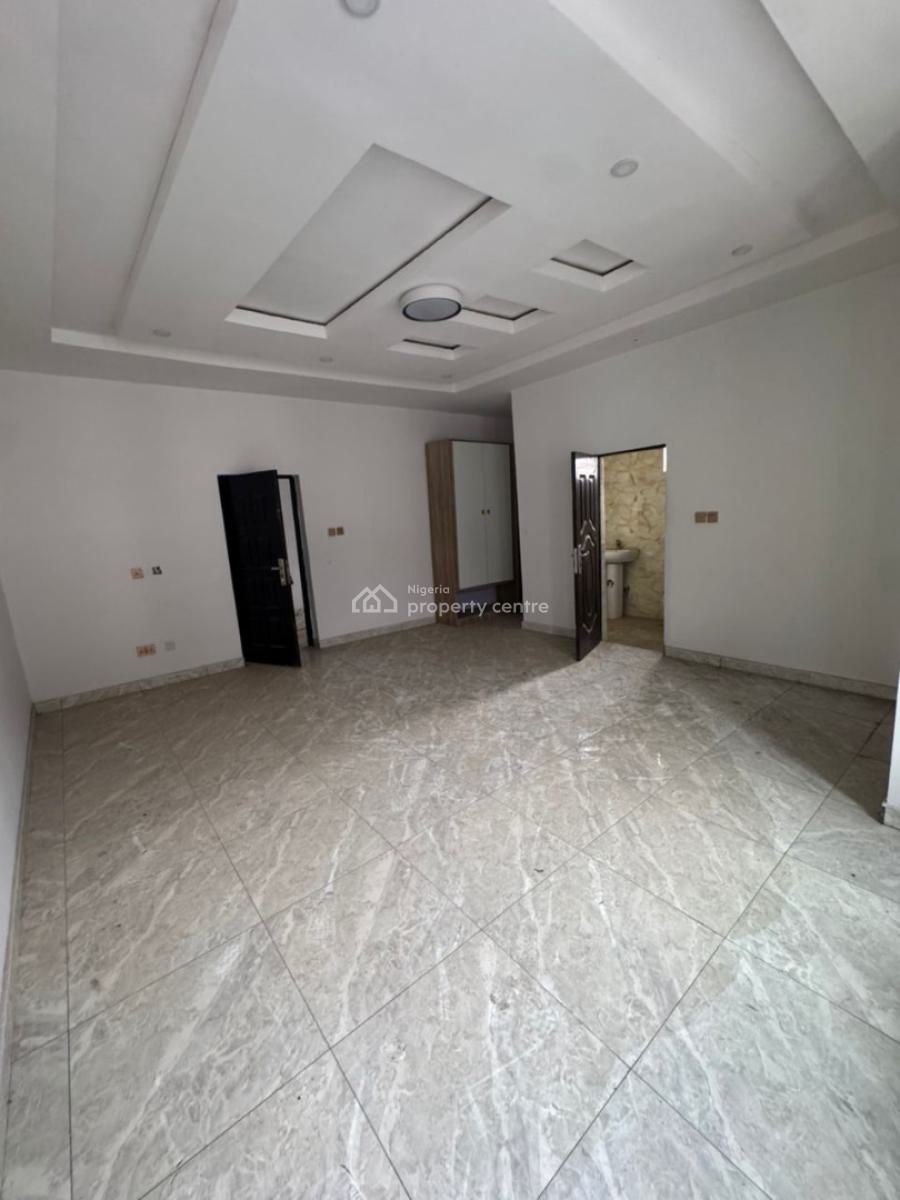 Self Compound 4bedroom Semi Detached Duplex, Thomas Estate, Ajah, Lagos, Semi-detached Duplex for Sale