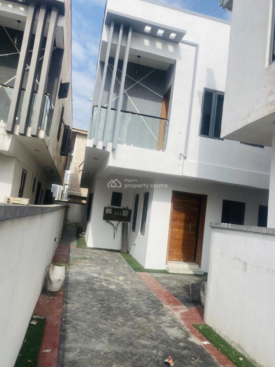 Distress Deal! Exquisite 4 Bedroom Semi Detached Duplex, Ologolo, Lekki, Lagos, Semi-detached Duplex for Sale